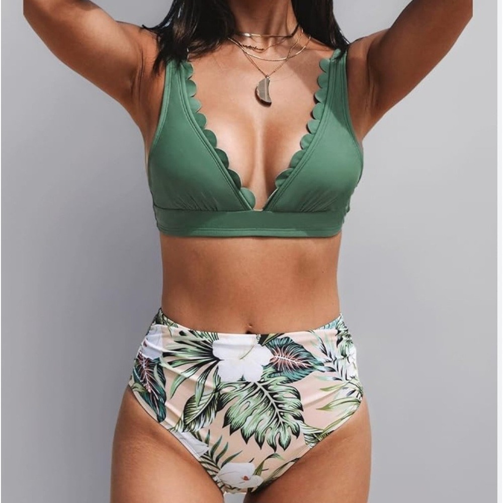 Cupshe Womens XL Bikini Set Sage Green Scalloped Top Tropical Floral High Waist